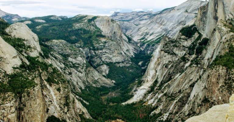 Climbing the Rocky Faces of Yosemite National Park