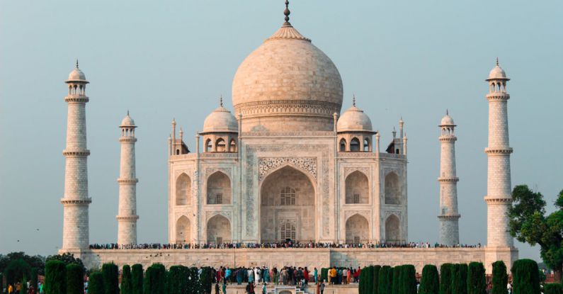 Taj Mahal - Taj Mahal and the Four Minarets